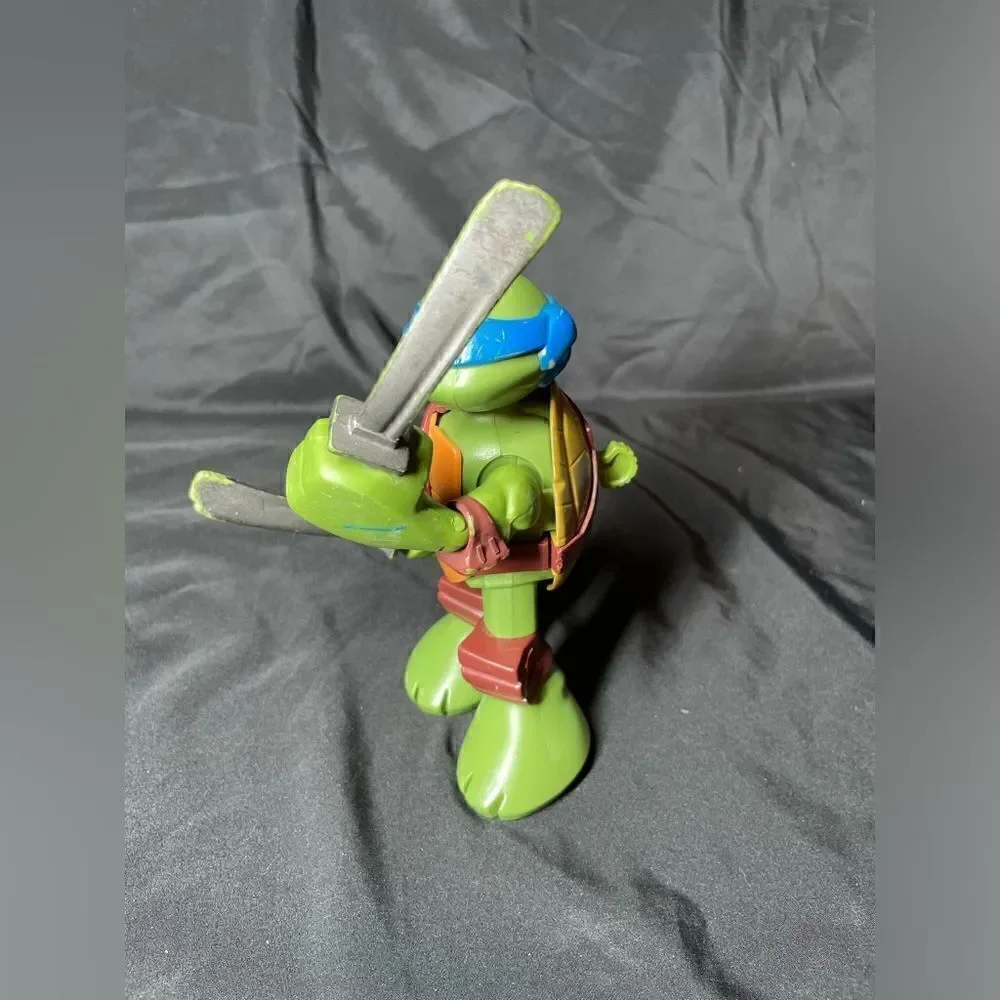 2014 Viacom TMNT LEONARDO 6'' Interactive Figure Teenage Mutant Ninja Turtles PC